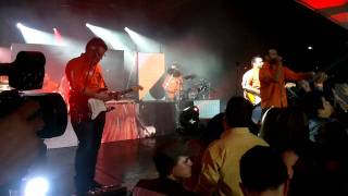 SHOWCASE DISCO AFRONAUTA DE CASEROLOOPS (19-08-2011) - &quot;COMO CAVERNICOLAS&quot;