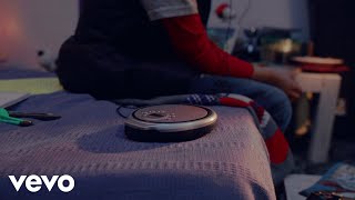 Adelantao Lyrics English Translation