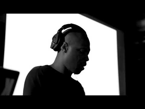 The Black Dog - 100% Robert Hood Mix