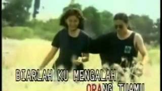 Download lagu Biarlah Aku Mengalah - Best Of Best Nike Ardilla vol.6 by:Nanang Tri Sugianto mp3 Download lagu Biarlah Aku Mengalah - Best Of Best Nike Ardilla vol.6 by:Nanang Tri Sugianto mp3