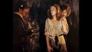 TunePlay - ROMANCING THE STONE (1984) Alan Silvestri