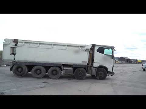 #4502: 2017 Volvo FH16 700 10x4 Tippbil