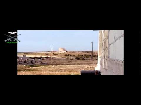 استهداف تجمعات قوات النظام في كتيبة الدبابات في محيط مورك في ريف حماة بواسطة مدفع محلي الصنع من قبل لواء جند الرحمن