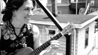 Kris Delmhorst　Brand New Sound (lyrics)