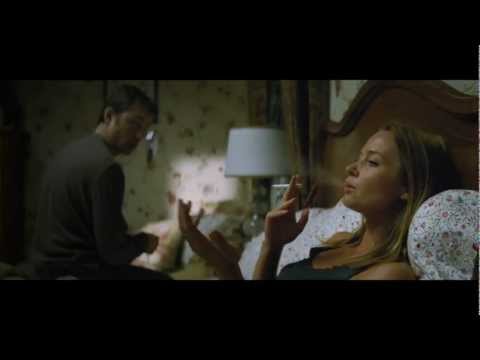 映画『LOOPER/ルーパー』予告編