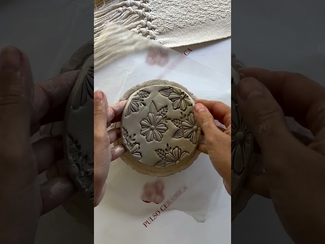 Vídeo relacionado con Mobestech Porta Velas De Cerámica para Quemador De Incienso Diseño para Mesa Soporte De Santo