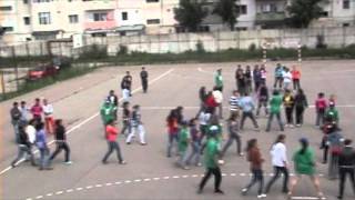 preview picture of video 'High Schools Sports & intelligence Cup (Romania 2012) {Fist Edition (2012)} {Flash Mob}'