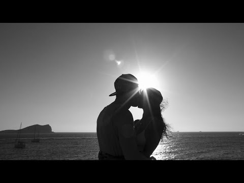 Midnight Quickie feat. Matter Mos - Summer Love (Official Lyrics Spanish)
