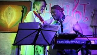 M'NDAVI - Koncert w Caffe Anioł Gdynia 02.04.2016r.