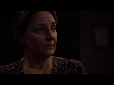 A Woman Feels She's Been Abducted By Aliens And Tries To Tell Her Husband