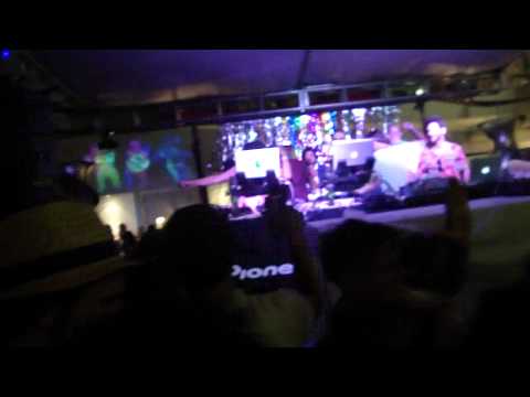 Seth Troxler - Shaun Reeves (#9) (Live) @ Visionquest Pool Party 2011 3.25.2011