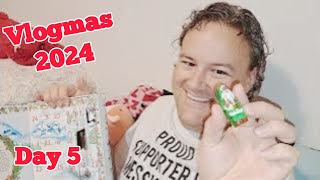 Vlogmas Day 5 Opening Advent Calendar Surprise Unboxing