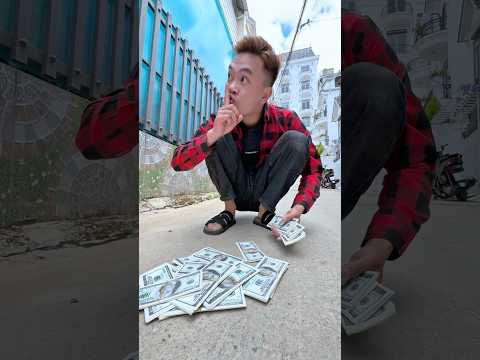 give the old woman a pair of nice shoes❤️ おばあさんに素敵な靴をあげてください❤️