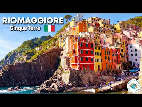 Riomaggiore, Cinque Terre - The Most Beautiful Village in Italy  Walk in 4K