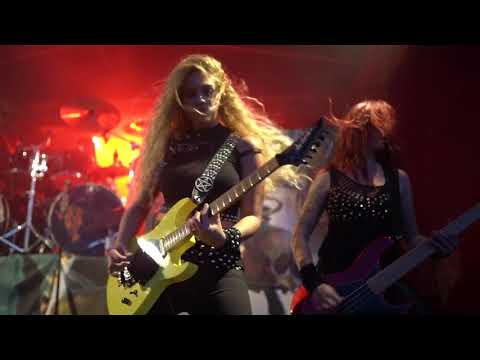 Burning Witches - Dance With The Devil - live at the Junkyard Open Air 2020