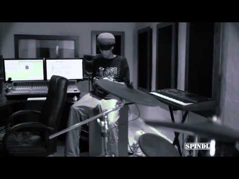 DJ Hamma ft Jitsvinger "Niks om te se nie" (unofficial music video)