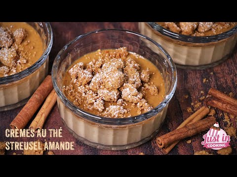 Small tea creams with almond and cinnamon streusel