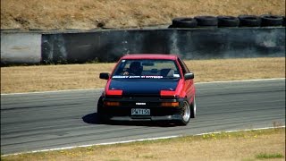 preview picture of video 'Sam Walker AE85 DriftSouth burnouts like a BOSS'