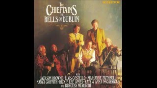 The Chieftains - A Breton Carol (featuring Nolwen Monjarret)