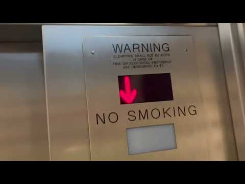 Modded US Hydraulic Platform Elevator at Federal Center SW Metro Station - Washington DC
