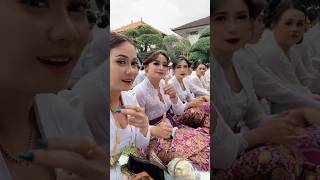 Download lagu beautiful Balinese women mp3