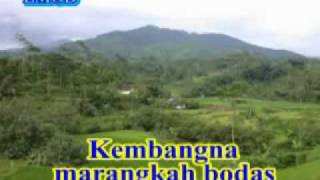 Download lagu ÉKÉK PAÉH TABLO - Upit Sarimanah mp3