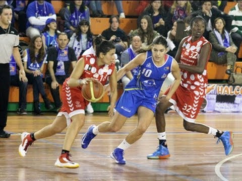 Liga Femenina 12/13. Jornada 20. Toyota Recreativo Conquero - Perfumerías Avenida