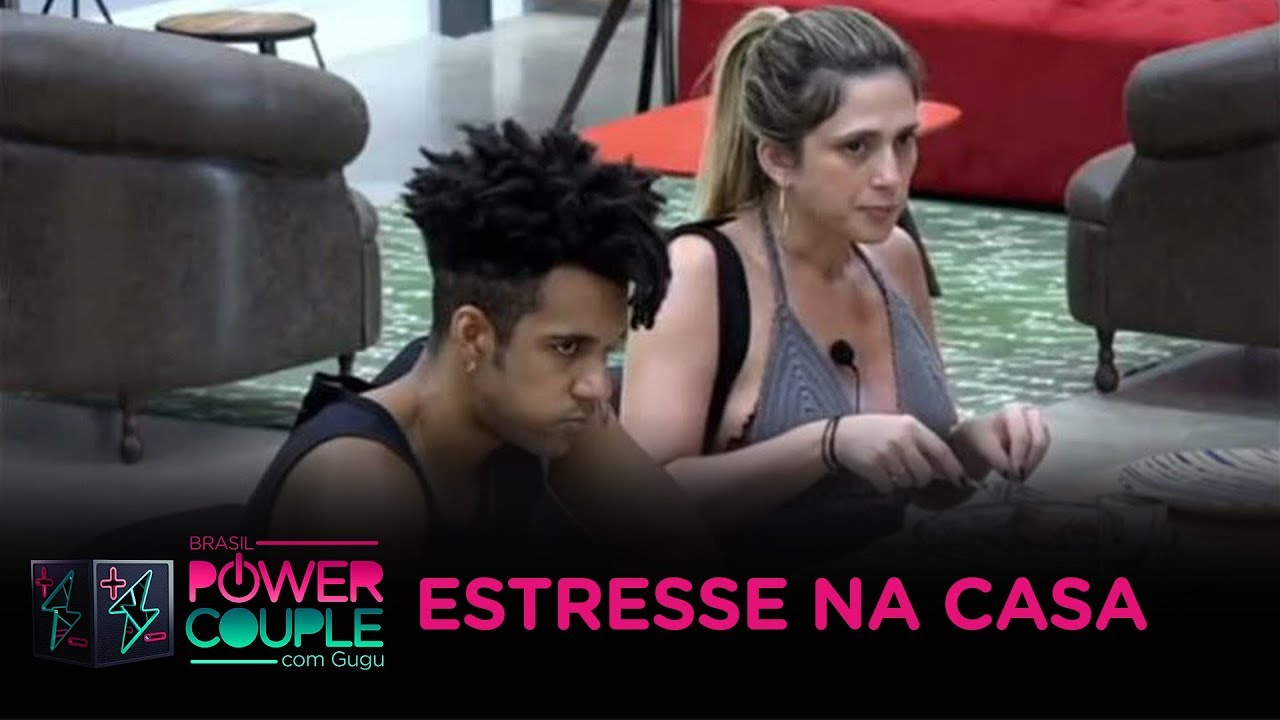 Nadja se estressa após receber críticas