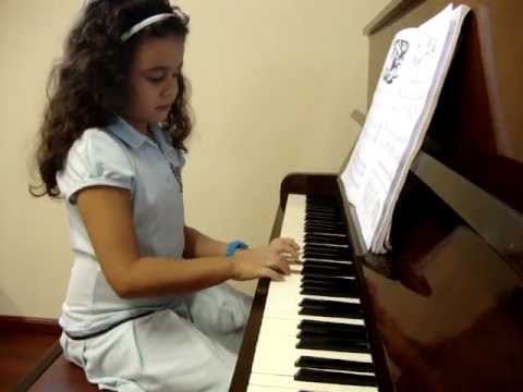 BIDELLATI-C.E.M- Yasmim Porcelo "O Carneirinho de Mary" - 04/2012