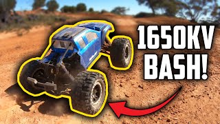 Traxxas Xmaxx 8s first bash with a Hobbywing 1650kv Combo!