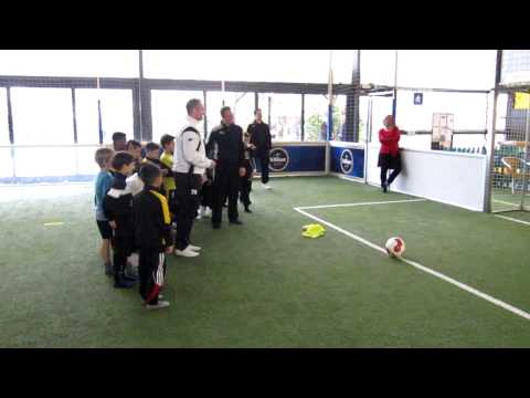 f1_2_weihnachtsfeier2012_trampolino_video2.MOV