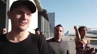 Download lagu Los Backstreet Boys comienzan a llegar a Viña 2019 mp3 Download lagu Los Backstreet Boys comienzan a llegar a Viña 2019 mp3