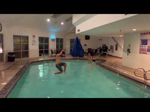 B and A Holiday Inn Express pool