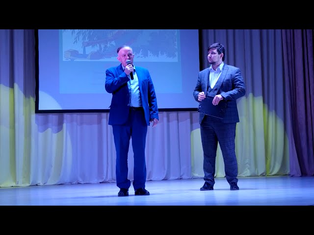 Чирмешән районы мәктәпләре укучылары Тукай иҗатына мәдхия җырлады