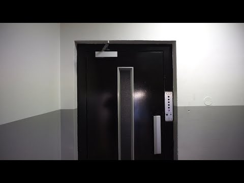 EPIC MOTOR! Brødr. Reber A/S (Schindler) traction elevator @ Søren Lemmichs gate 4, Drammen, Norway