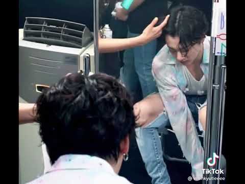 when bts behind the stage 😔..  short video