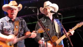 The Bellamy Brothers- Do You Love As Good As You Look (7/29/16)