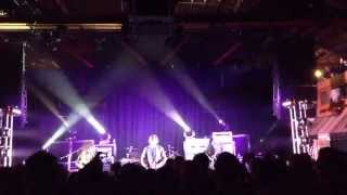 Decyfer Down - Anchor Me [Live] (New Song)