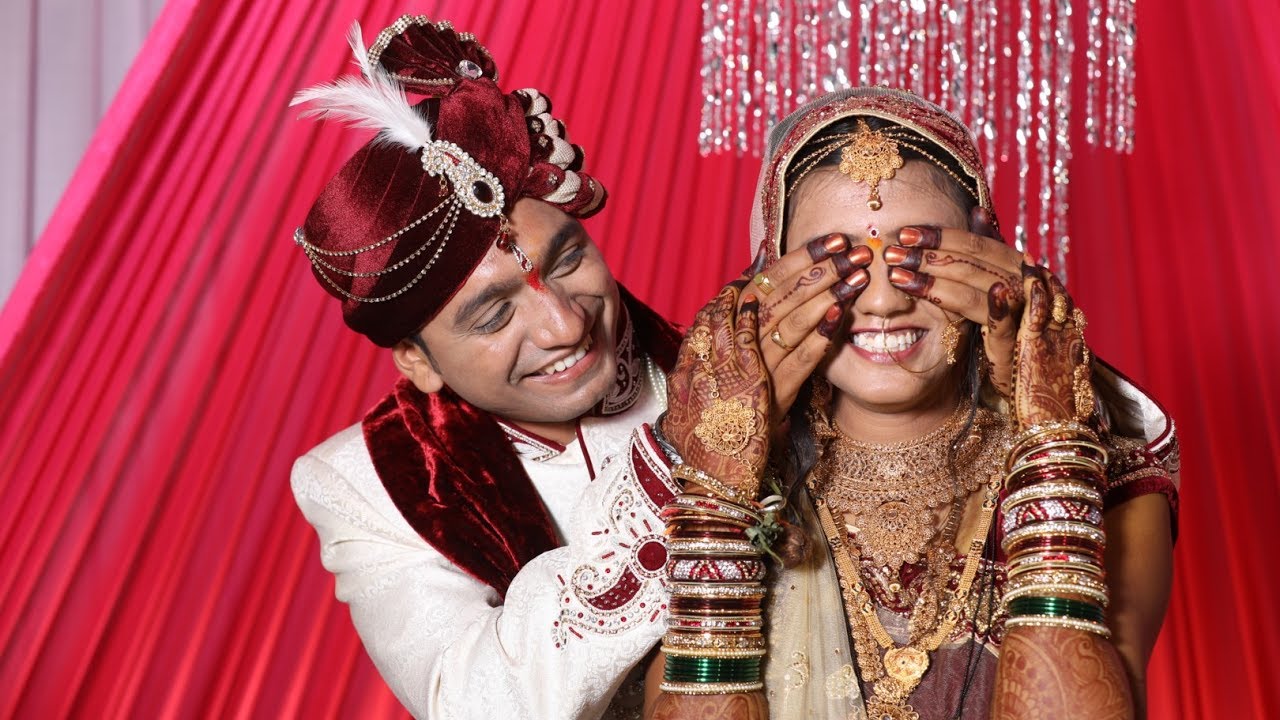 | Marathi Wedding Highlight | Dr. Siddharth + Nikita | 2017