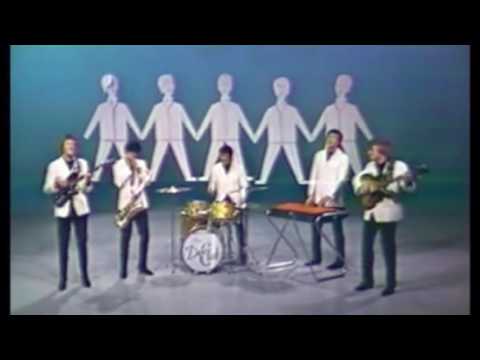 Catch Us If You Can Dave Clark Five STEREO COLOR Widescreen HiQ Hybrid JARichardsFilm 720p