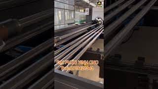 Máy Laser cắt ống nạp phôi tự động ironwood nguồn cắt 2000W