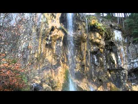 PISOAIA WATERFALL  ( CASCADA PIŞOAIA )