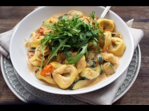 download lagu mp3 mp4 Tortellini Zucchini, download lagu Tortellini Zucchini gratis, unduh video klip Tortellini Zucchini