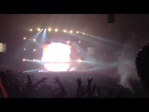 SWEDISH HOUSE MAFIA LIVE at UNITED CENTER, CHICAGO