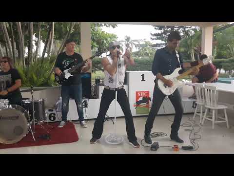 download lagu mp3 mp4 Steven Tyler Sweet Child Of Mine, download lagu Steven Tyler Sweet Child Of Mine gratis, unduh video klip Steven Tyler Sweet Child Of Mine