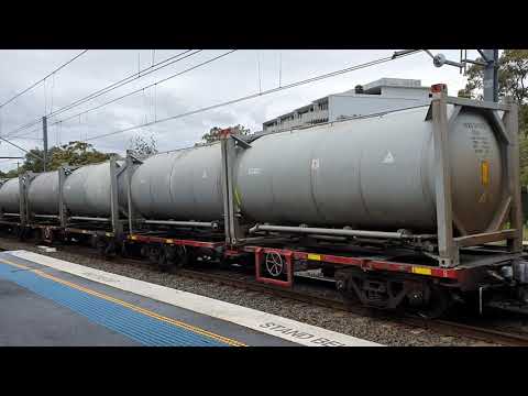 pacific national cement train at Jannali oct 2021
