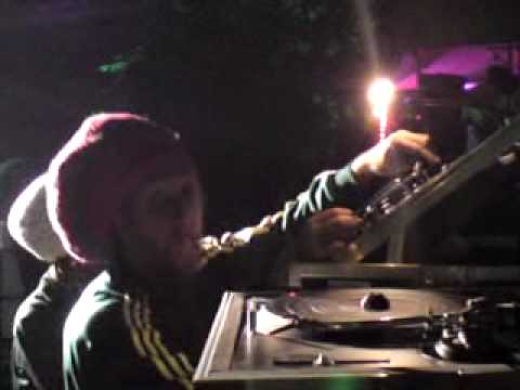 King Shiloh Soundsystem @ Tolhuis Garden inna Amsterdam, 200shine [ I ]