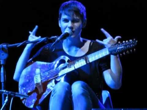 14/15 Kaki King - King Pizel @ Livorno Rock Village, Livorno, Italy (07/07/2012)
