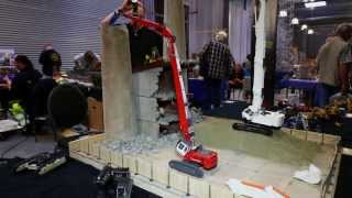 preview picture of video 'CONSTRUCTION SCALE MODELS EXHIBIT / Mini-Bauma, Sinsheim, 2013'