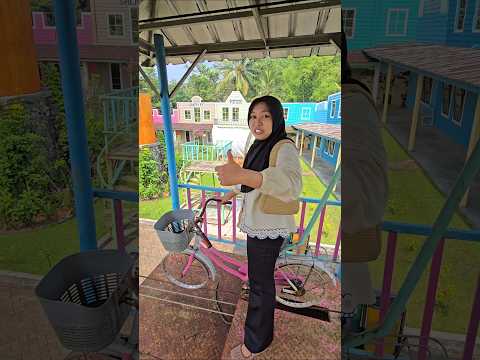 mamah zira naik speda udara warna pink#trendingshorts